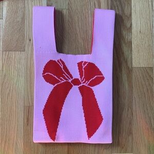 Knit bow bag